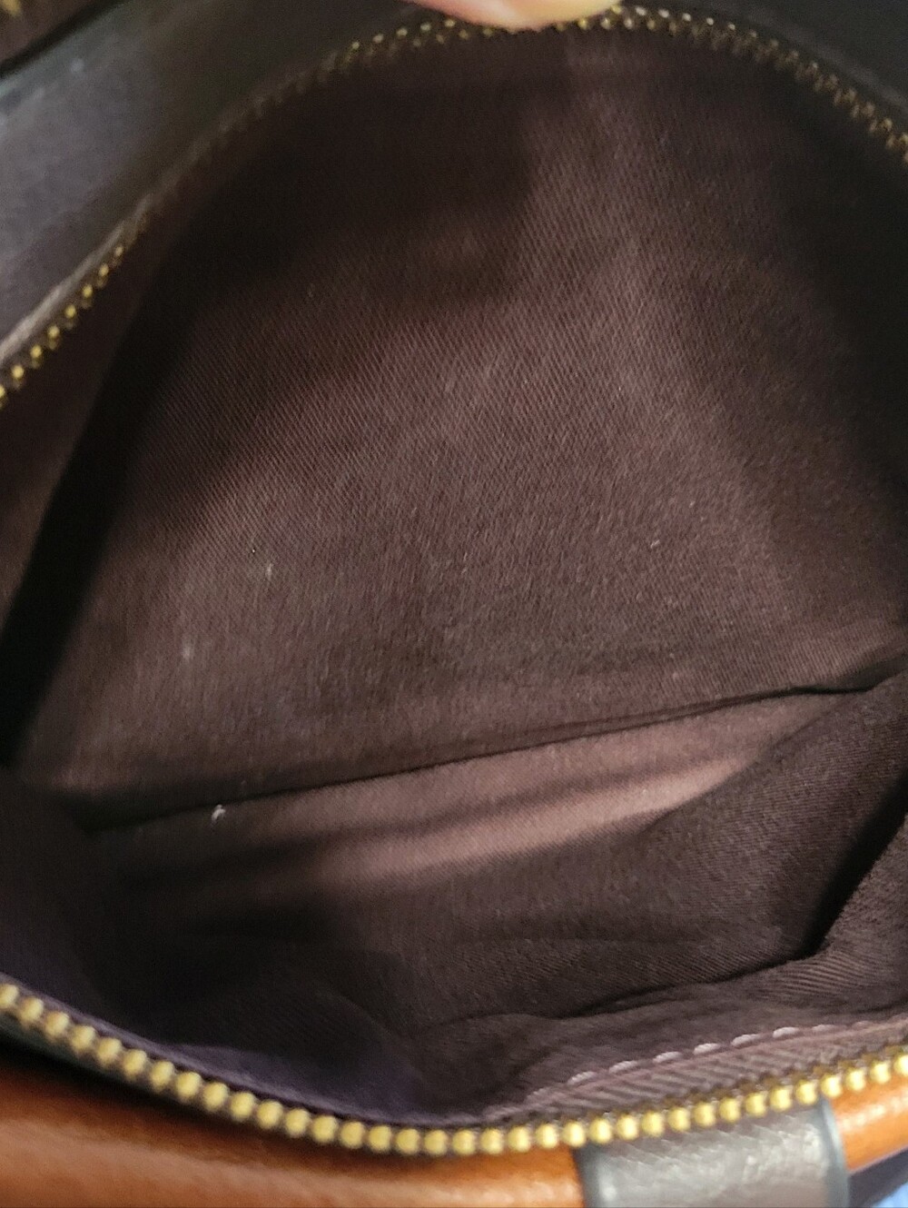 Fossil Leather Colorblock Crossbody Bag Black, Brown & Cream & Metal Key Charm - Picture 10 of 12